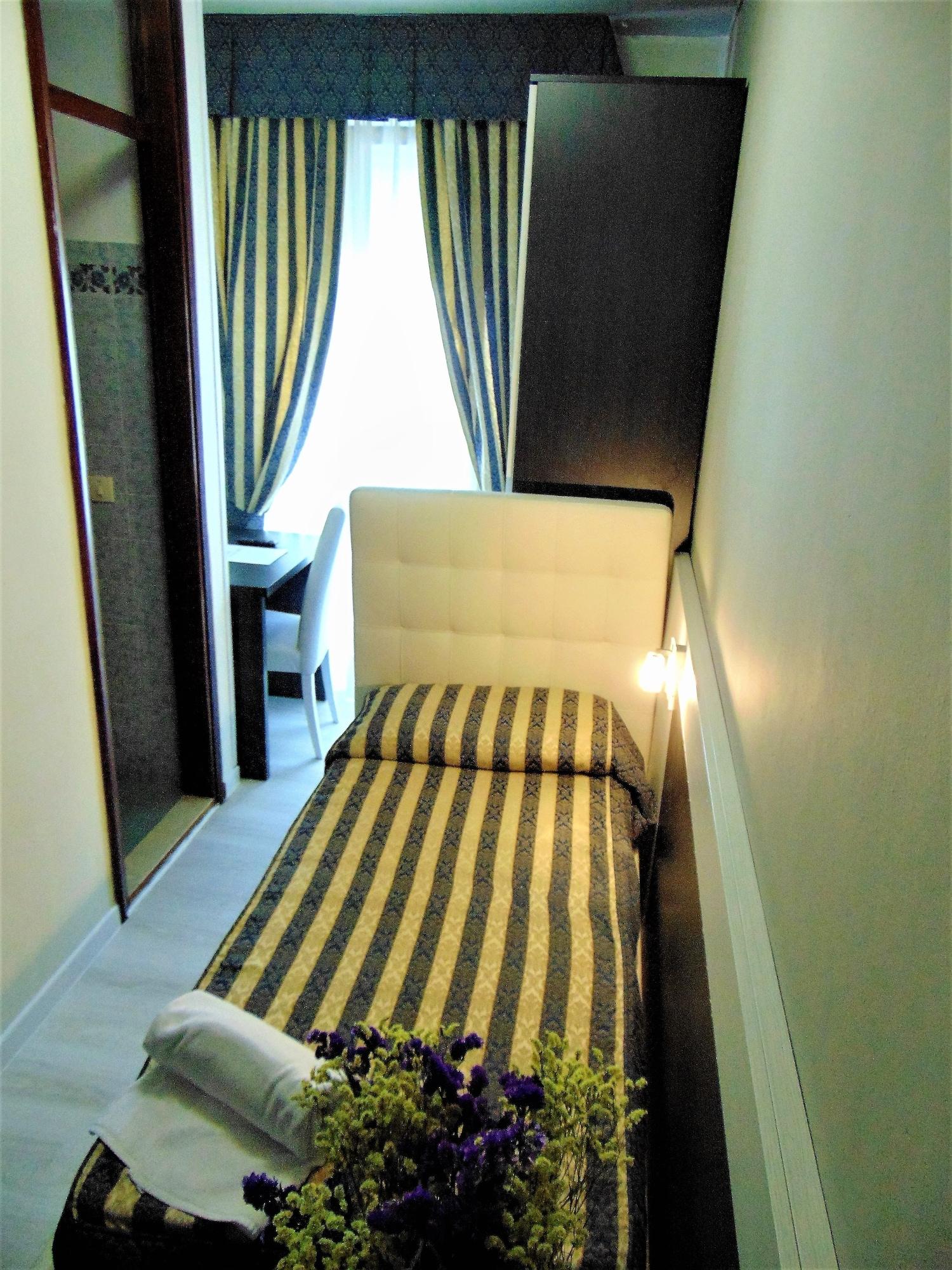 Hotel Columbus Caorle Exterior foto