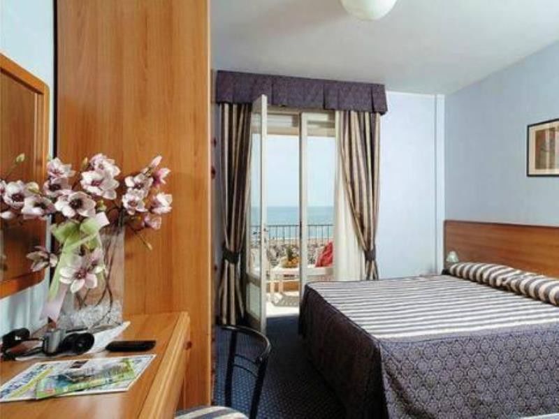 Hotel Columbus Caorle Exterior foto