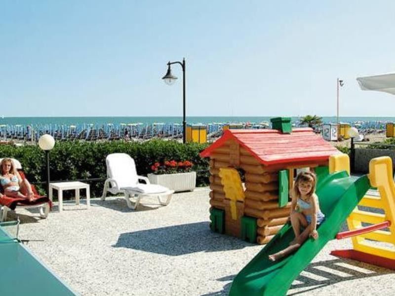 Hotel Columbus Caorle Exterior foto