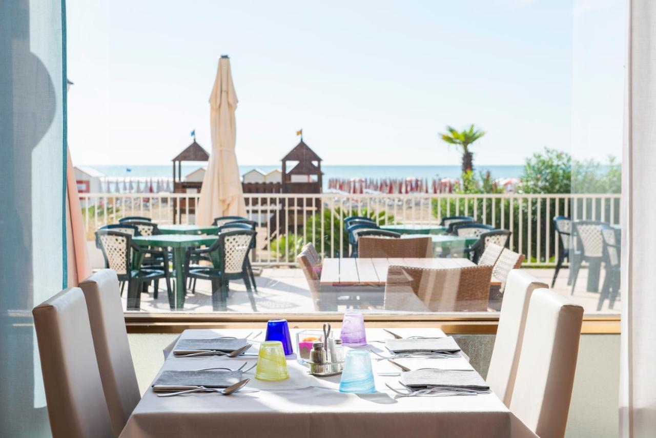 Hotel Columbus Caorle Exterior foto